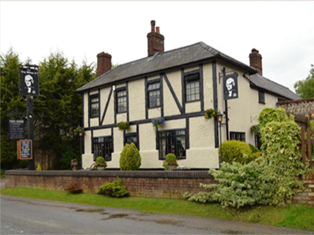 The King William IV Bed & Breakfast Royston Bagian luar foto