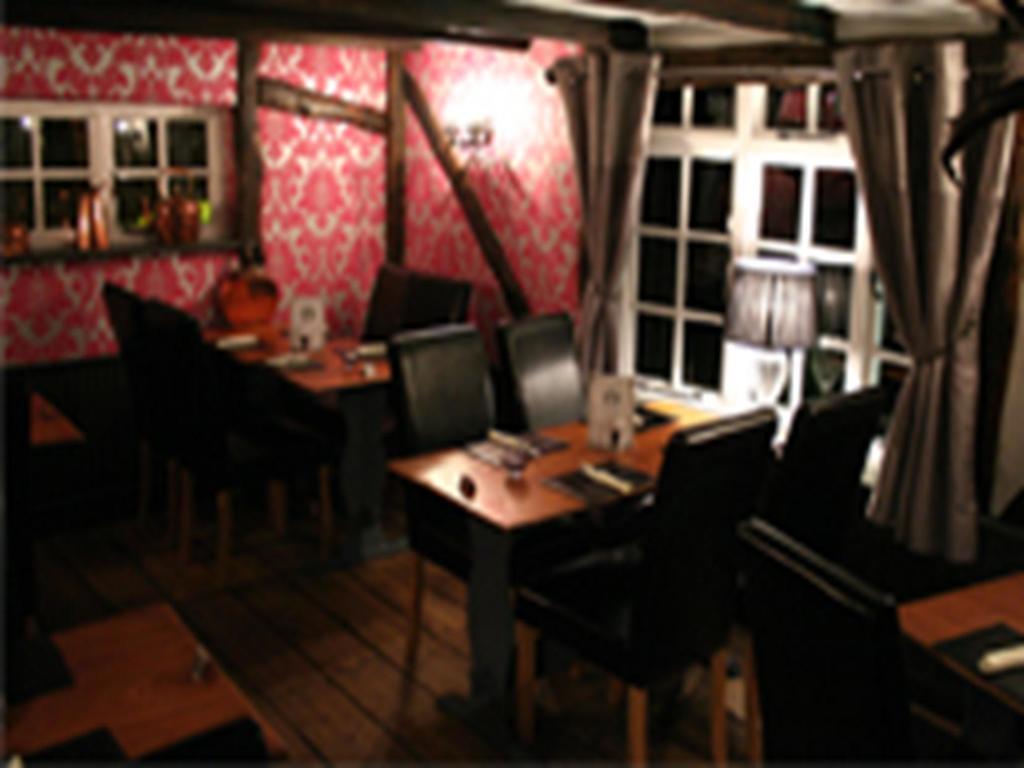 The King William IV Bed & Breakfast Royston Bagian luar foto